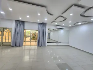 للايجار فيلا فخمه في جري الشيخ