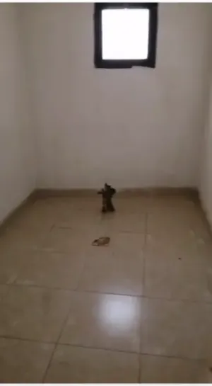 صالون نسائي للإيجار بمنطقة العدلية   ladies saloon for rent in adlyia area