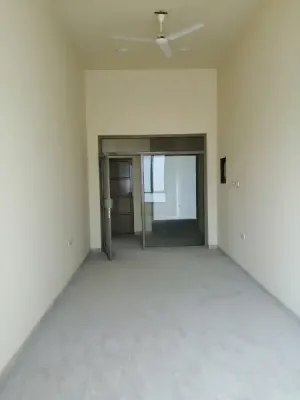 offices for rent in shah Rakan   مكاتب تجارية للإيجار بمنطقة شهركان