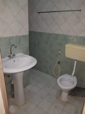 Flat for rent in suqaya area near salmanyia hospital  شقة للإيجار بمنطقة السقية بالقرب من مستشفى السلمانية