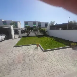 Compound Villa for rent in sanad nasfa فيلا. في كومبوند سكني في منطقه سند