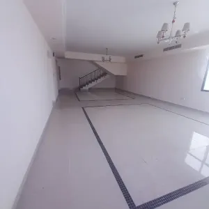 Compound Villa for rent in sanad nasfa فيلا. في كومبوند سكني في منطقه سند