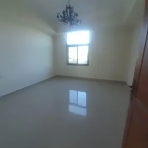 Compound Villa for rent in sanad nasfa فيلا. في كومبوند سكني في منطقه سند