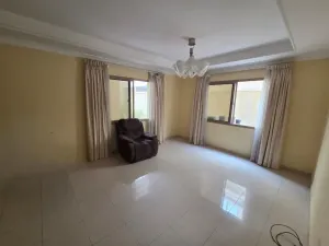 Compound Villas for rent in juffair area   فلل فى كمبوند سكنى للإيجار بمنطقة الجفير