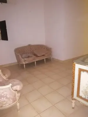 Spacious flat for rent in sanad area ,3bedrooms