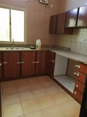 Spacious flat for rent in sanad area ,3bedrooms