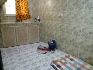 Flat for rent in bukawarah riffaa near to Ramez 3bedrooms