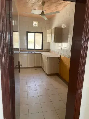 Flat for rent in Zinj Area near to aljazeera cold store &Al-Ahli clup